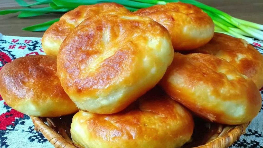 пиріжки з капустою