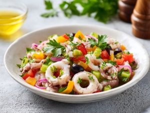 Салат з морепродуктами