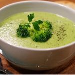 Суп-пюре з броколі