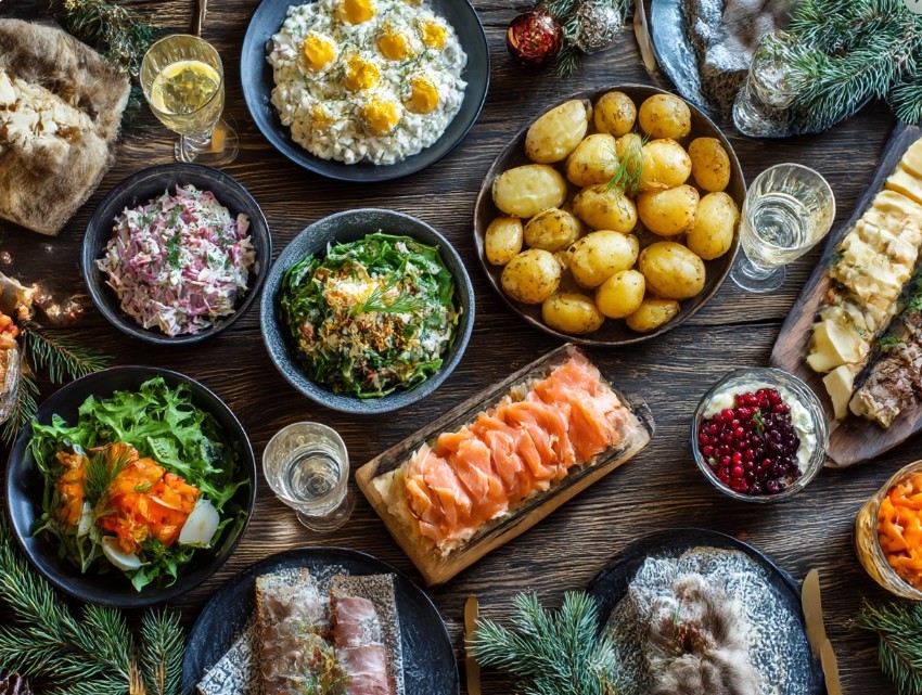 Різдвяний стіл з простими стравами для вечері без досвіду