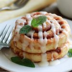 Ekspresowe cynamonki w 30 minut – gdy masz ochotę na coś słodkiego