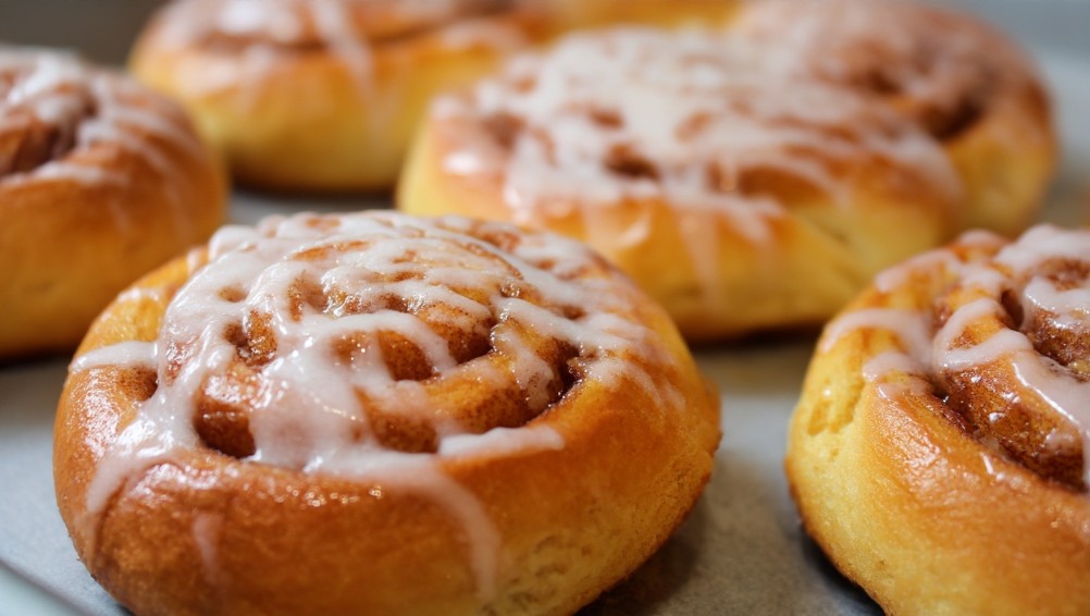 Francja – gdy cynamonka zakłada jedwabne rękawiczki