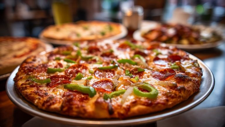 Гостра піца з чилі та салямі — Випічка