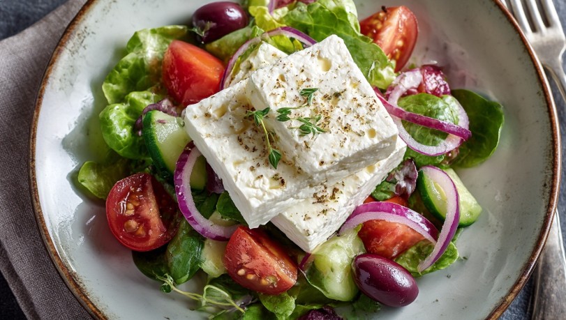 Грецький салат з сиром Фета класичний рецепт