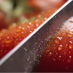 Порізався на рівному місці: чому ніж ковзає і як цього уникнути