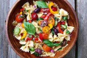 Чим замінити майонез у салаті з макаронами