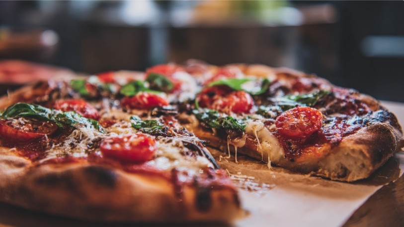 Домашня піца з хрумкою скоринкою