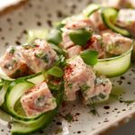 Легкий салат з тунцем і огірком без майонезу