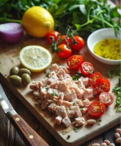 Салат з тунцем, квасолею та оливками